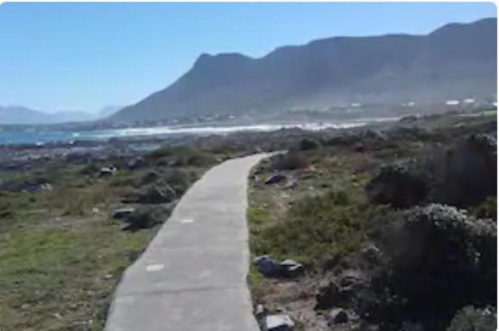 Self Catering Unit 7, Sandbaai Appartement